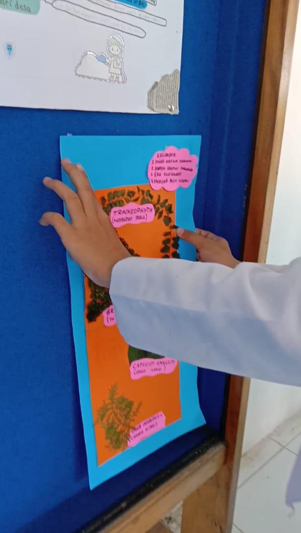 Galeri 10 untuk ekstrakurikuler Jurnalistik