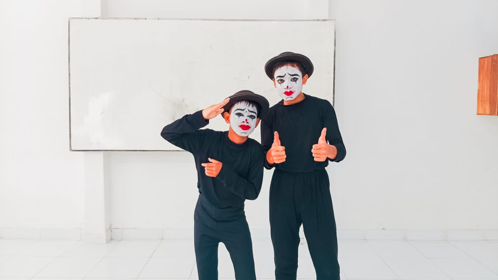 Galeri 2 untuk ekstrakurikuler Seni Sastra