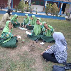 Galeri gambar Kegiatan Seni Sastra 3